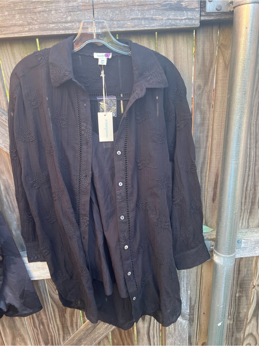 Sundance petite clover field two piece Black EmbroideredButton-Down tunic - Picture 2 of 10